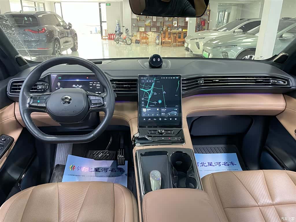 NIO ES8, 2021 12