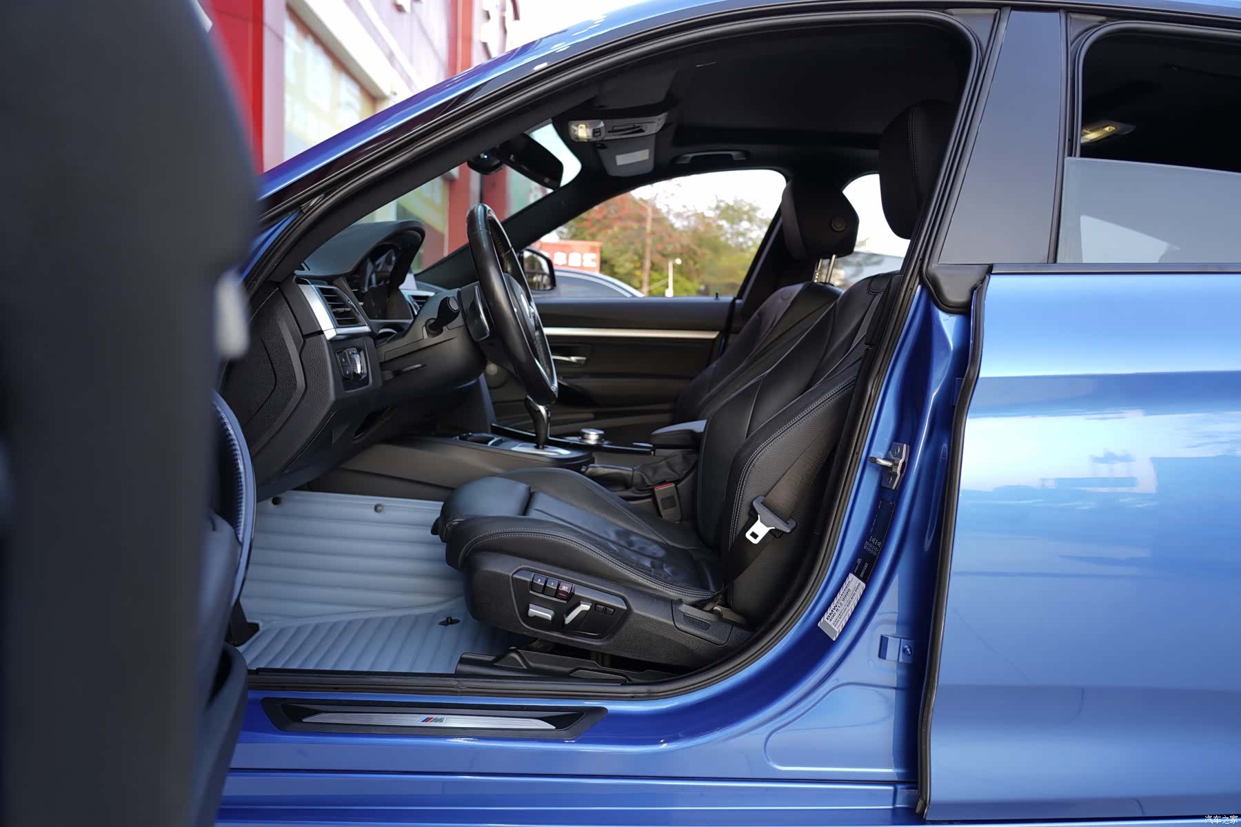BMW 3 Series, 2020 все фото