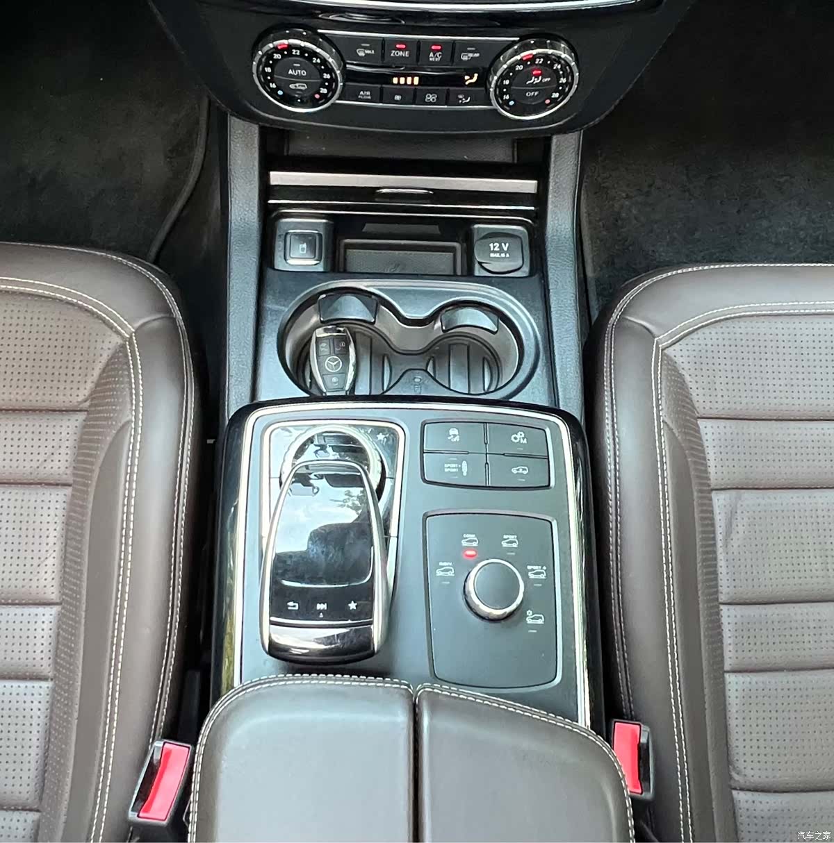 Mercedes-Benz GLS, 2019 16