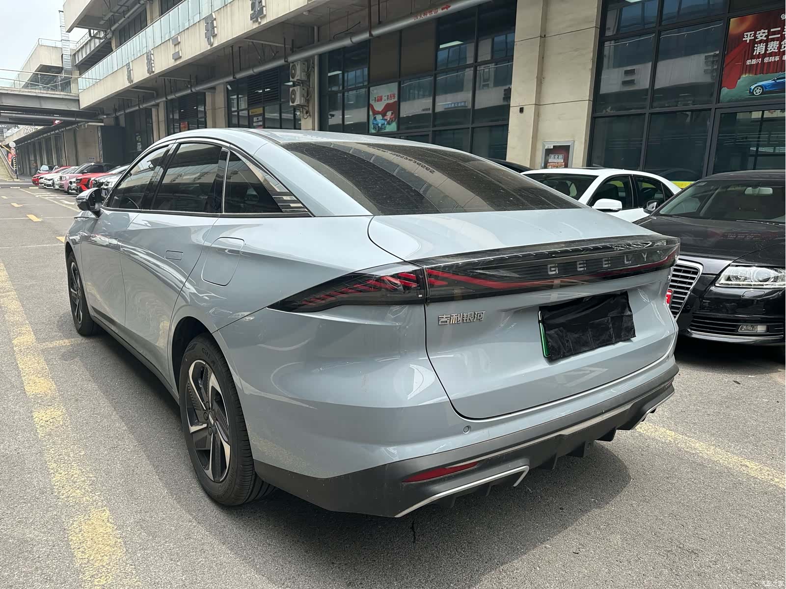 Geely Galaxy L6, 2024 4