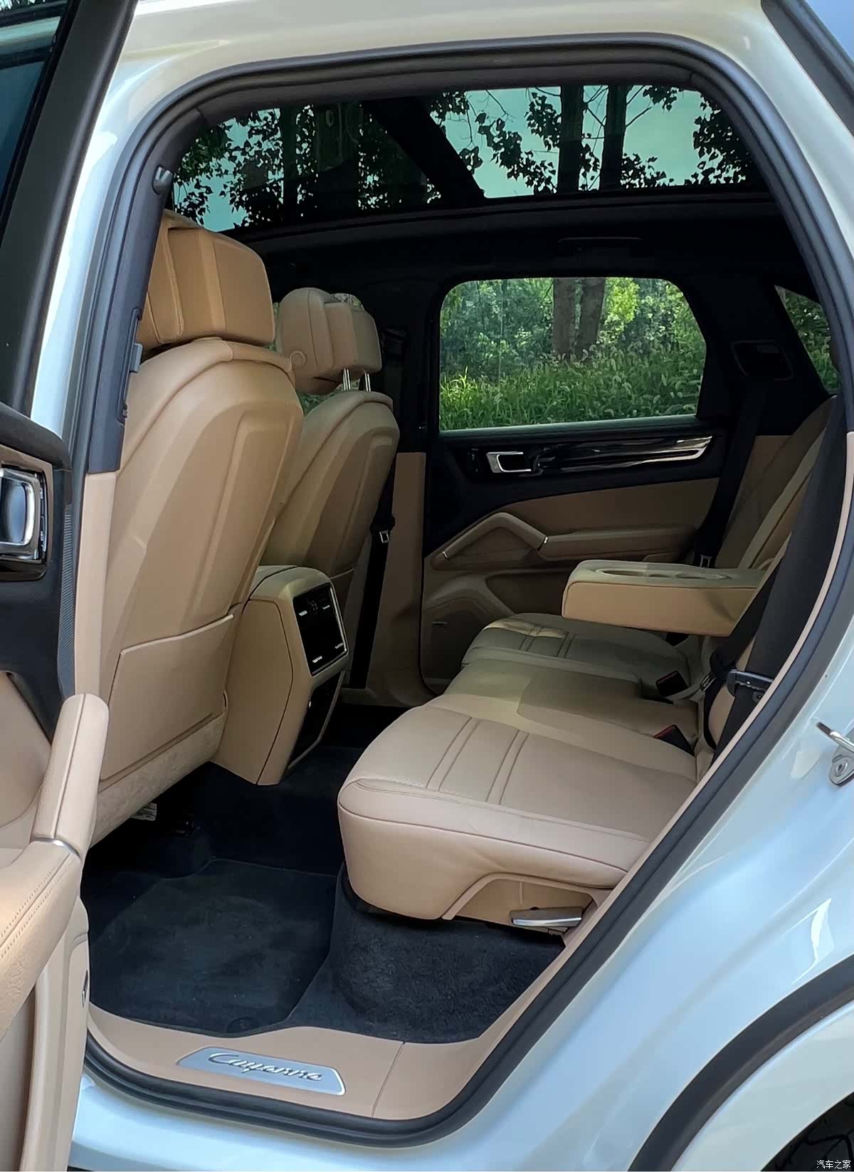 Porsche Cayenne, 2020 11