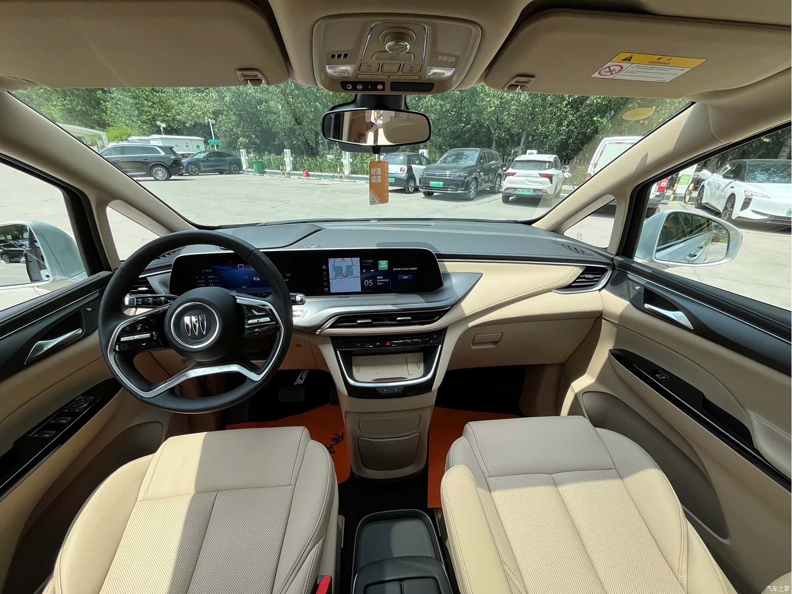 Buick GL8, 2025 24