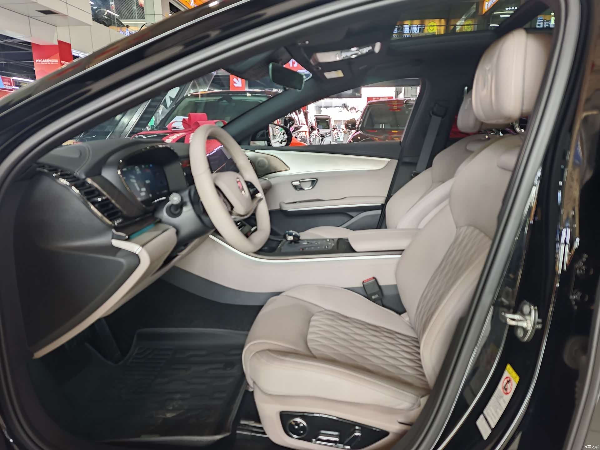 BYD Han, 2025 4