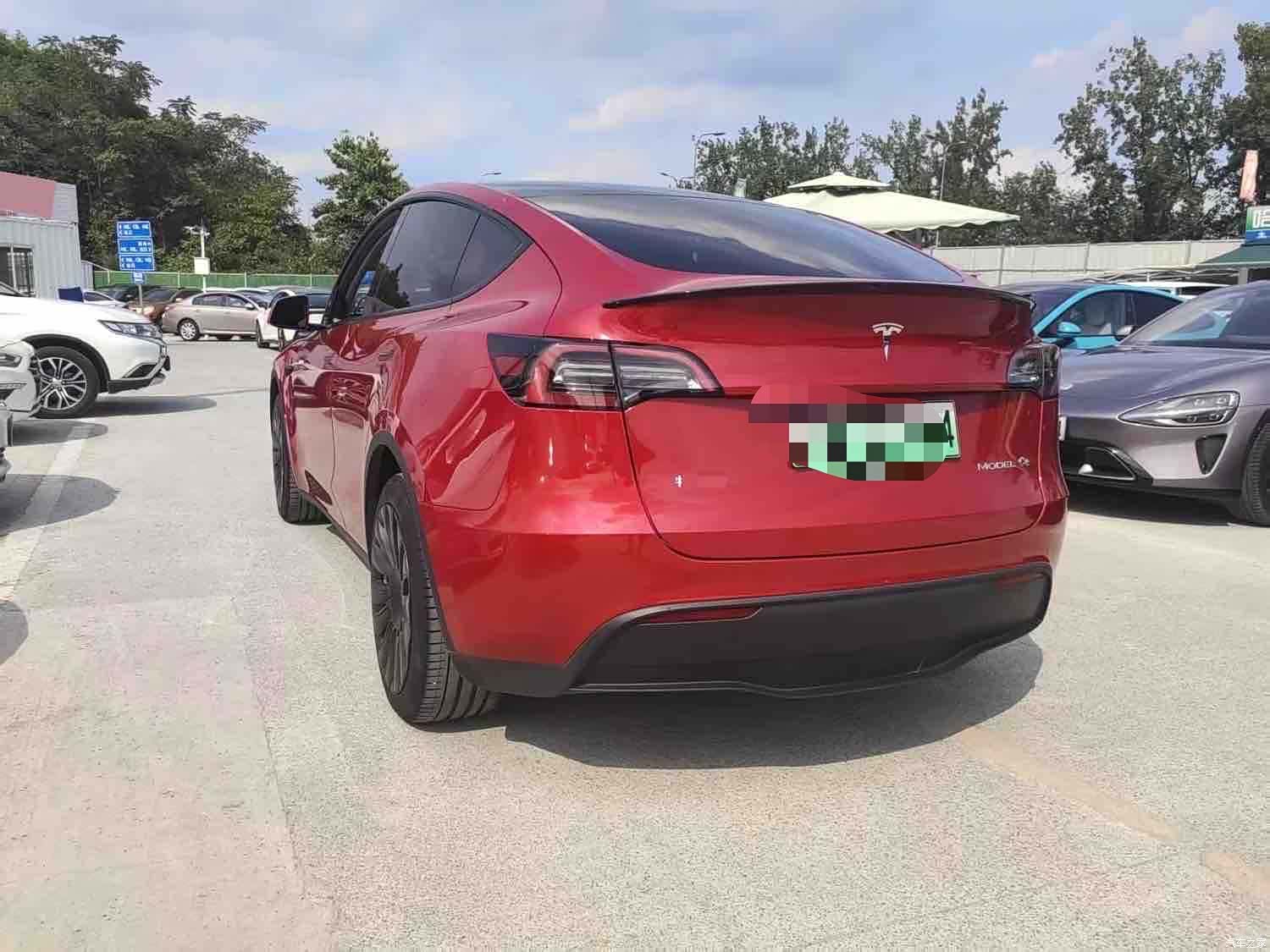 Tesla Model Y, 2022 7