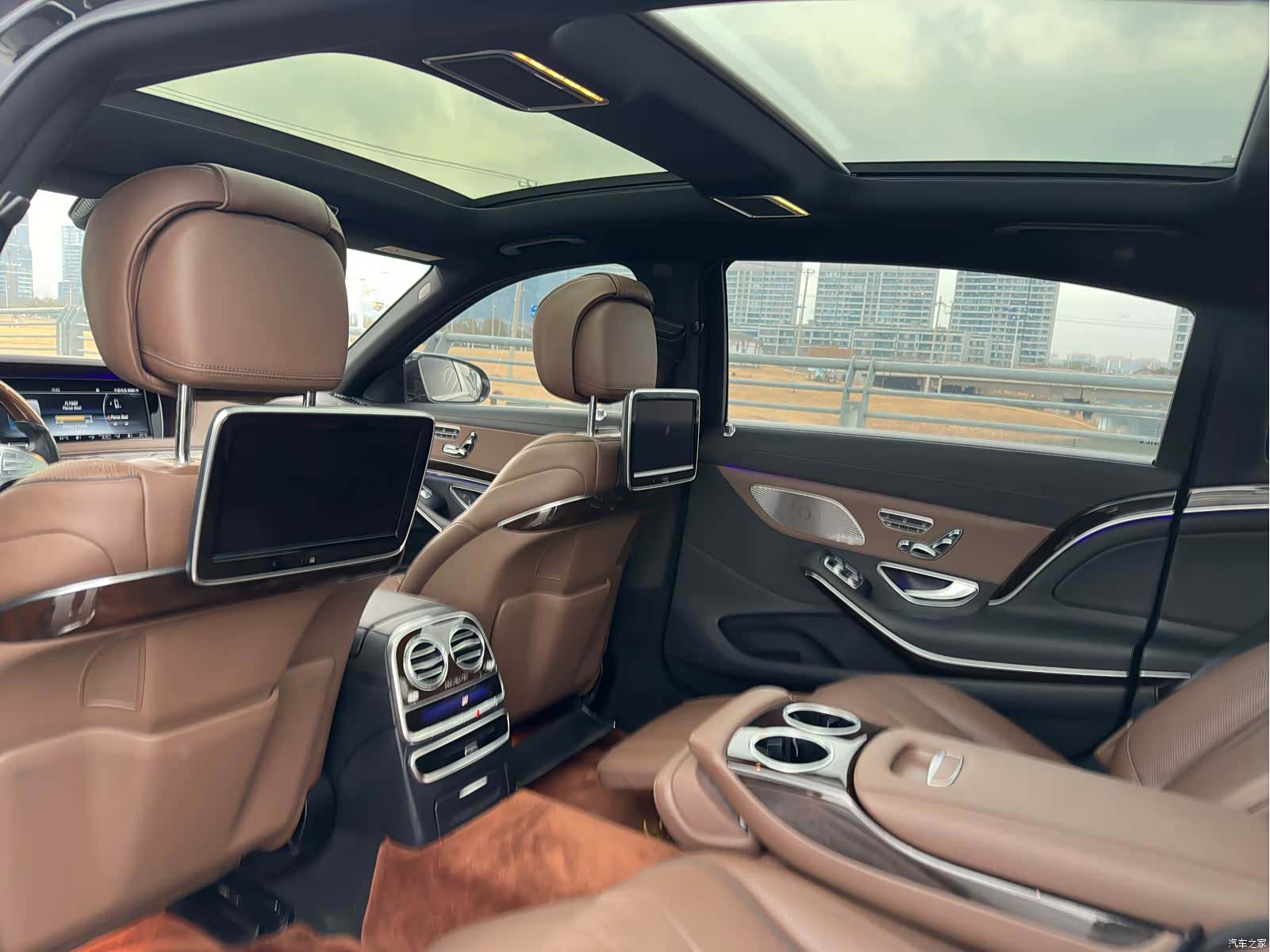 Maybach S-Class, 2017 9