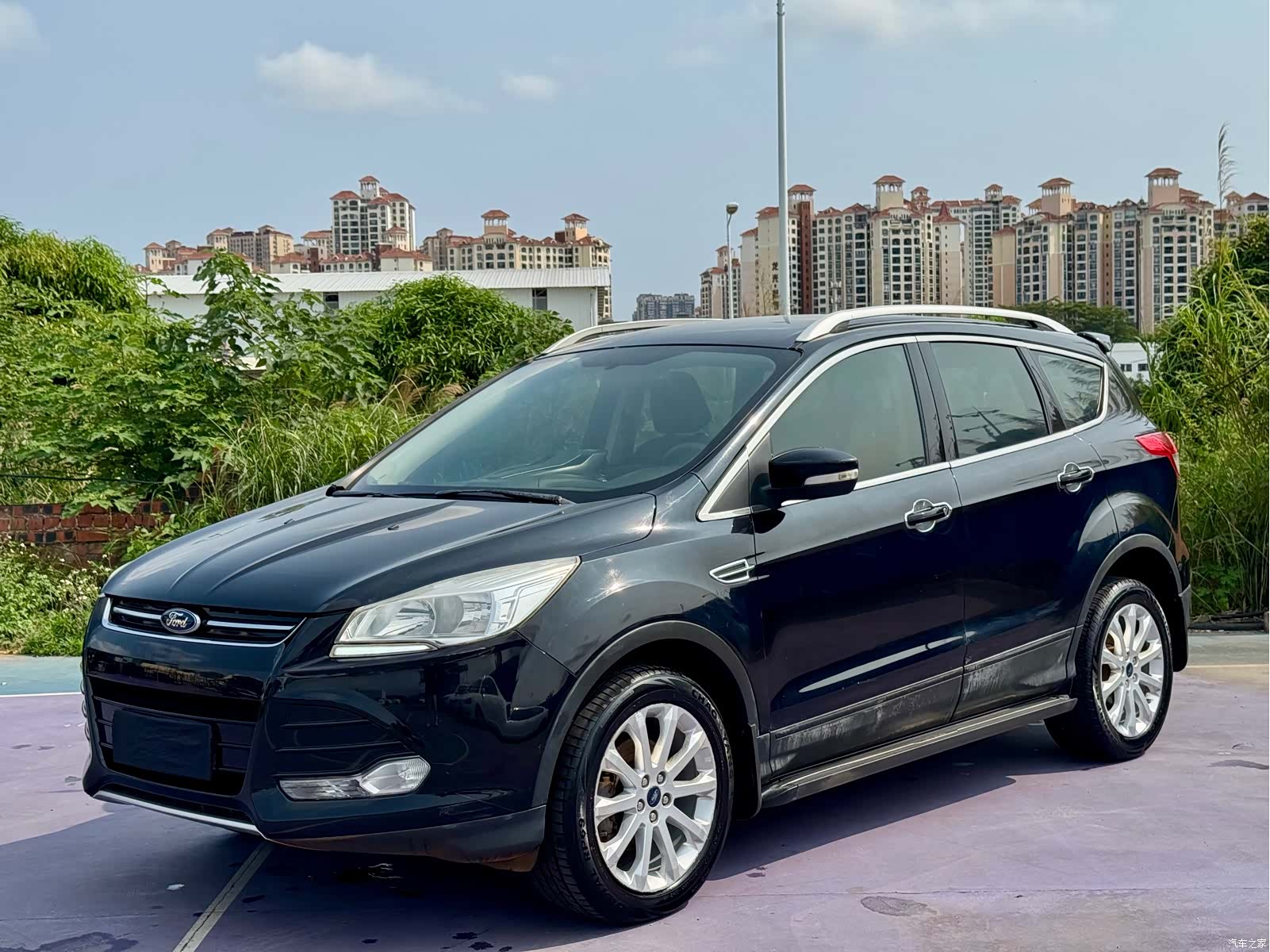 Ford Kuga, 2014 1