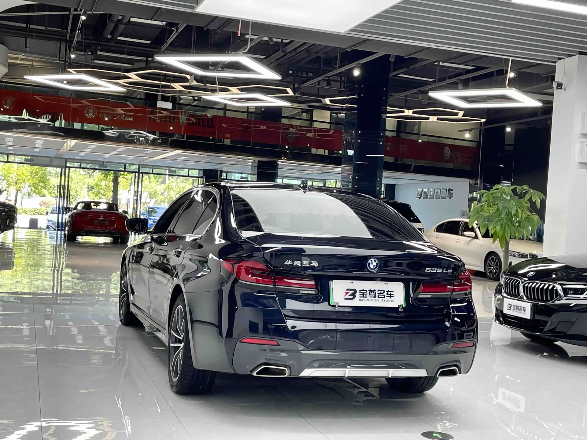 BMW 5 Series, 2024 10