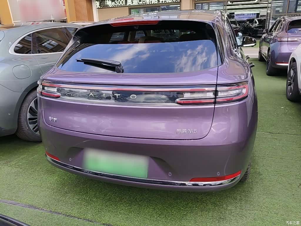 AITO M5, 2025 6