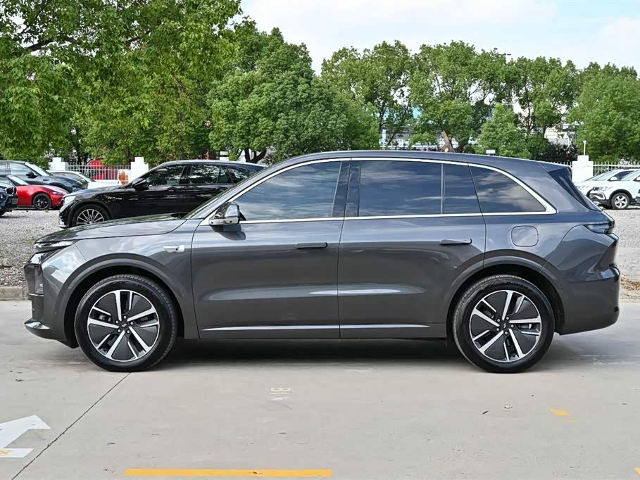 Li Auto Ideal L6