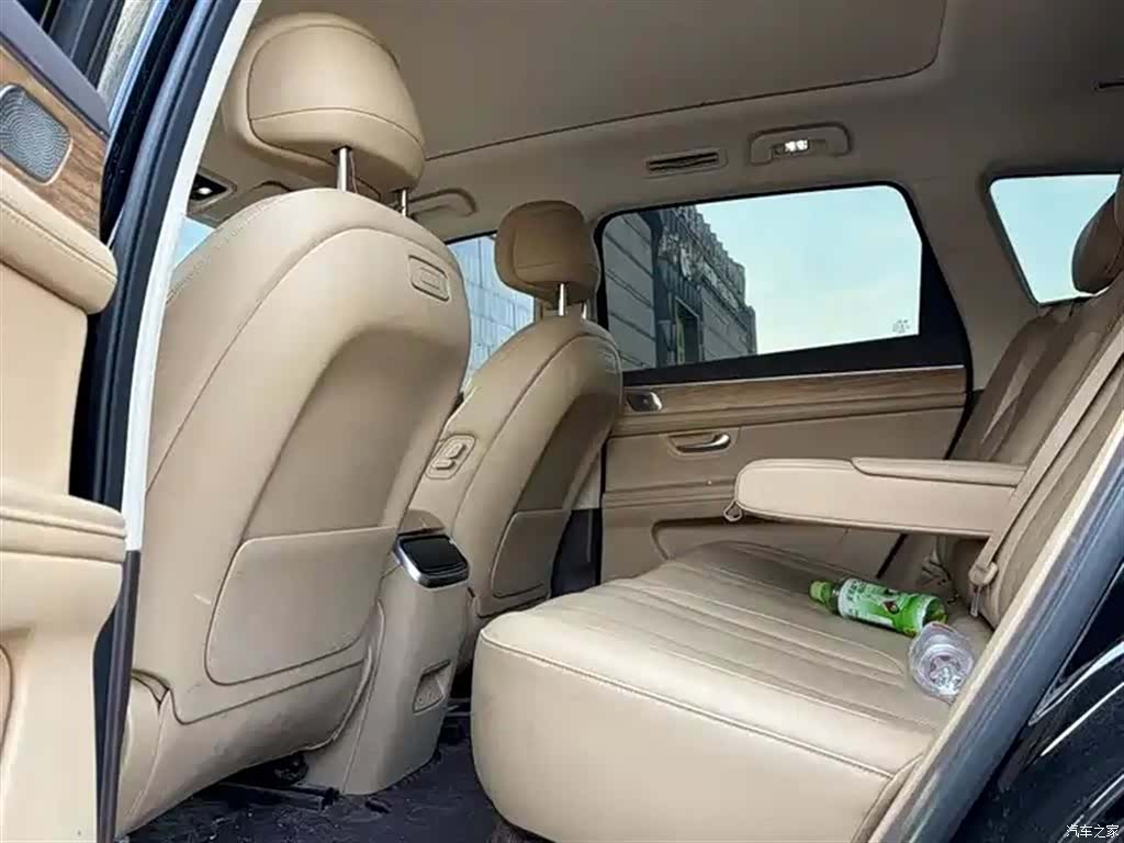 AITO M7, 2024 все фото