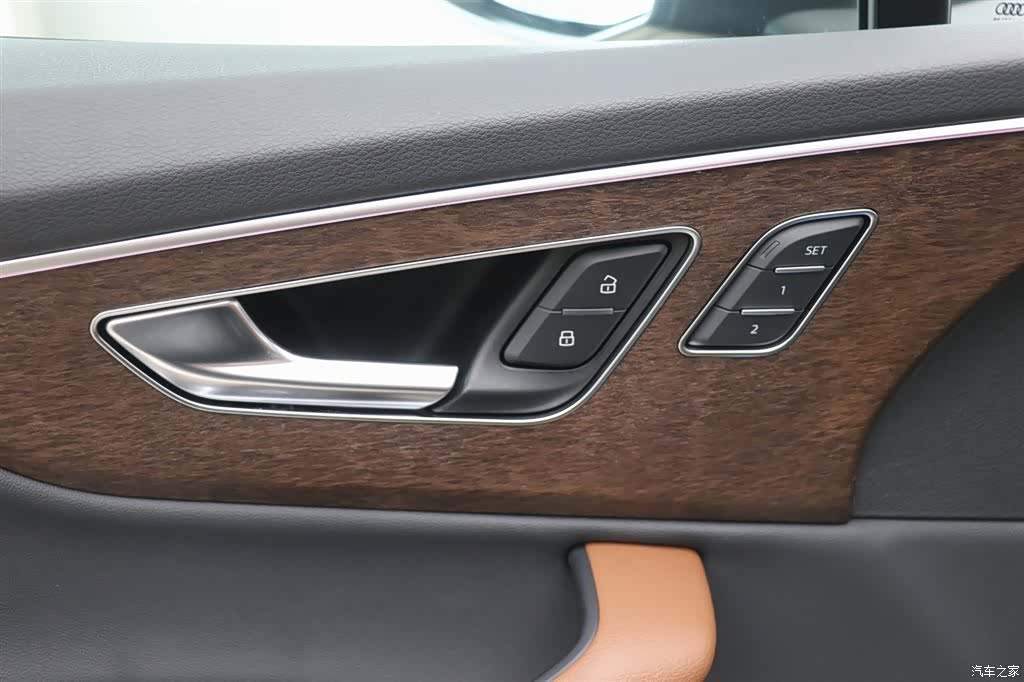 Audi Q7, 2021 11