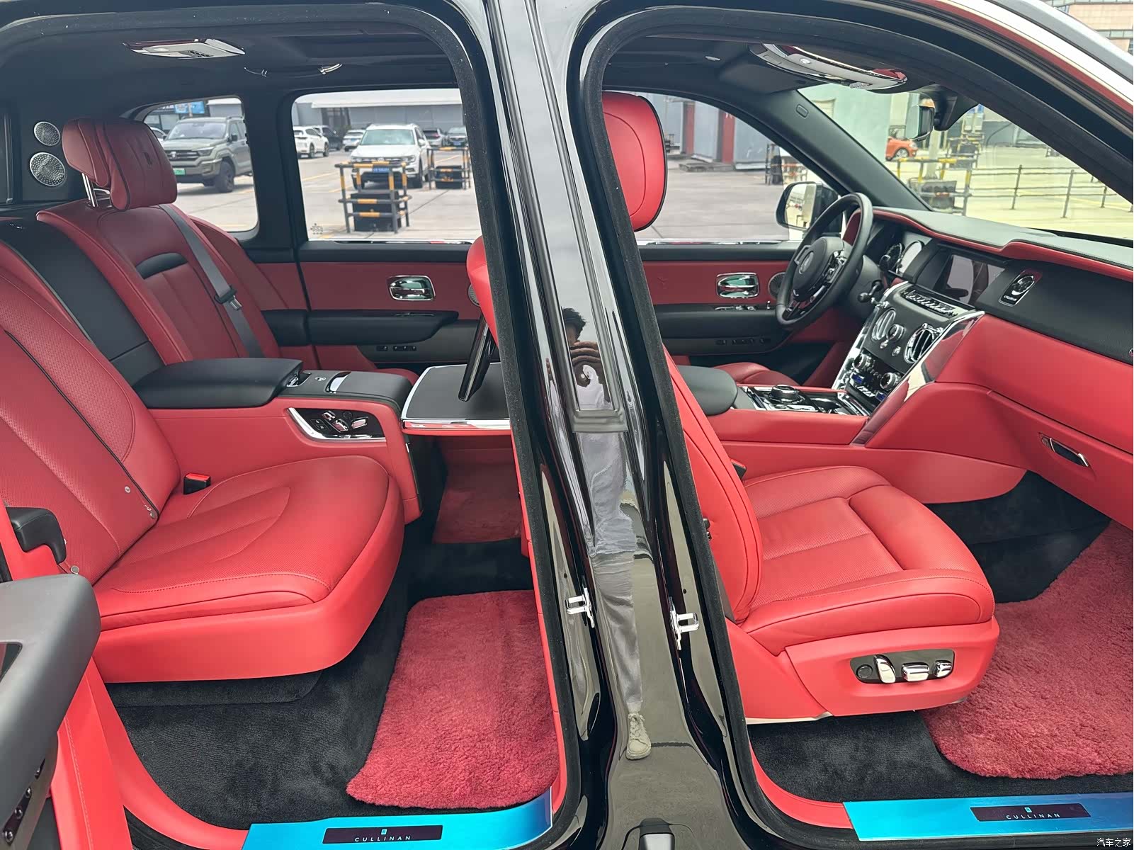 Rolls-Royce Cullinan, 2019 10