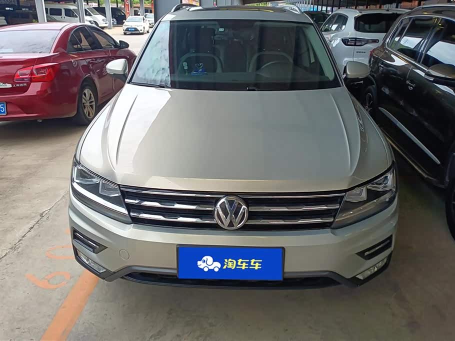 Volkswagen Tiguan L
