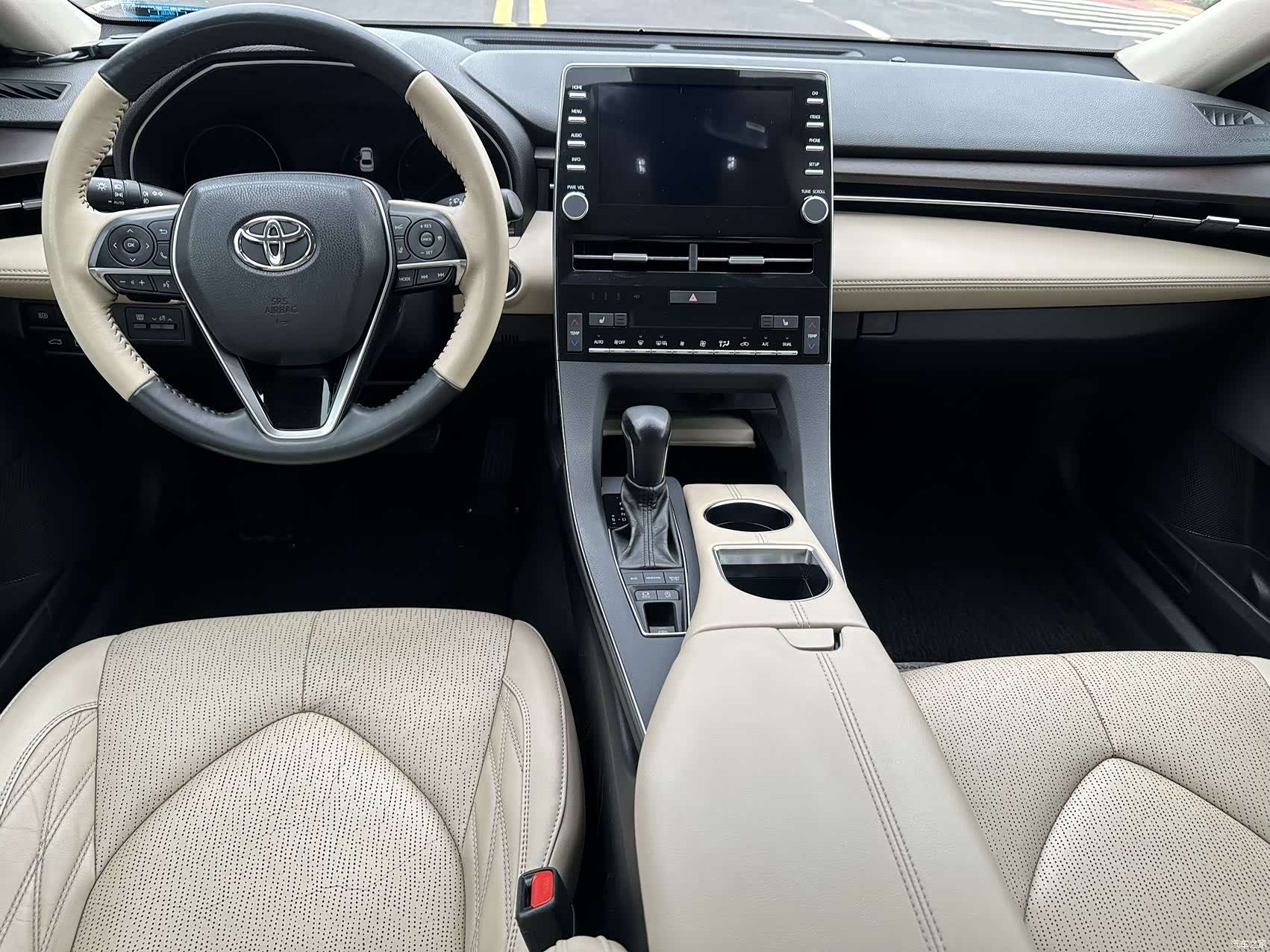 Toyota Avalon, 2019 6