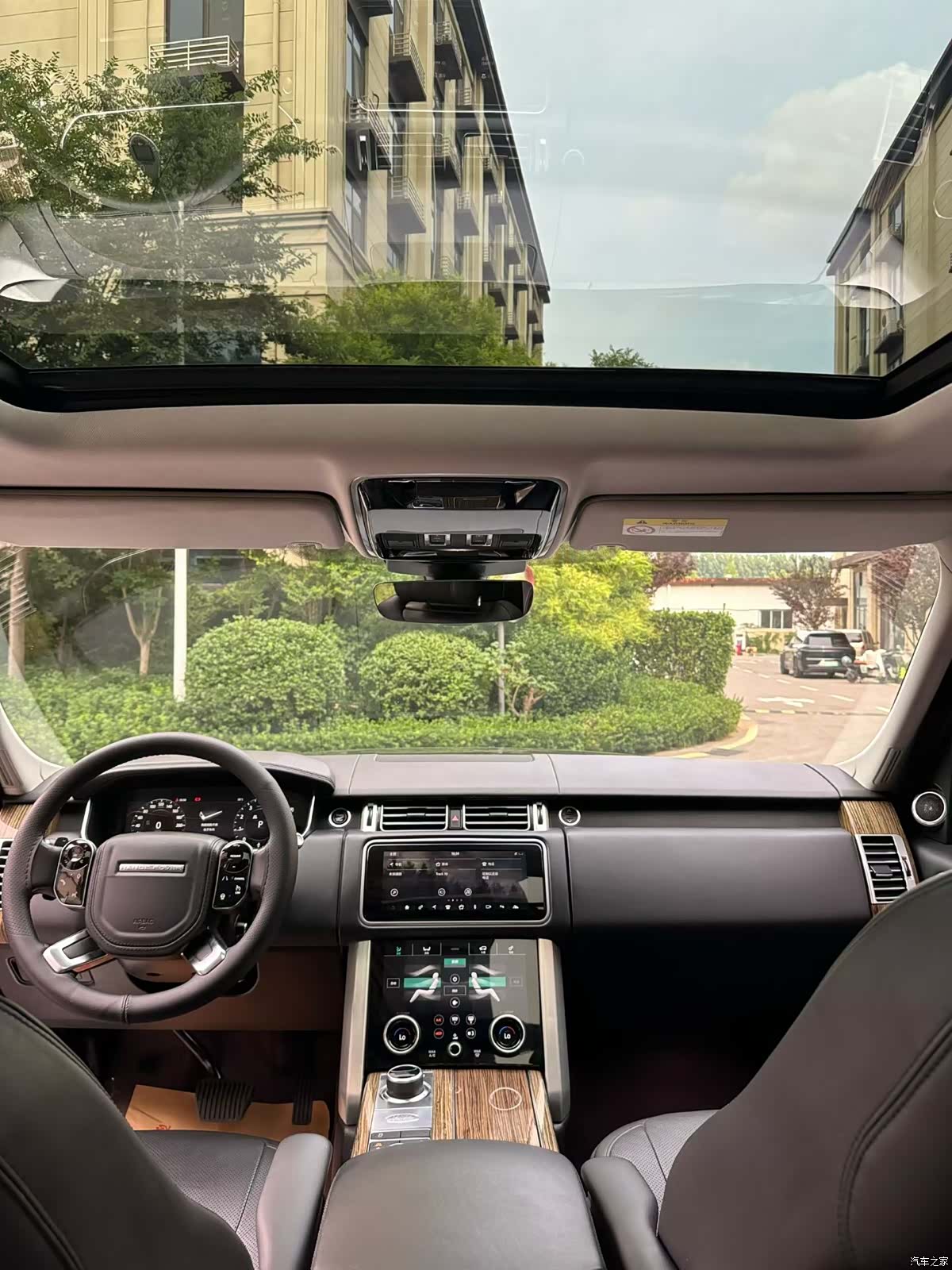 Land Rover Range Rover, 2019 9
