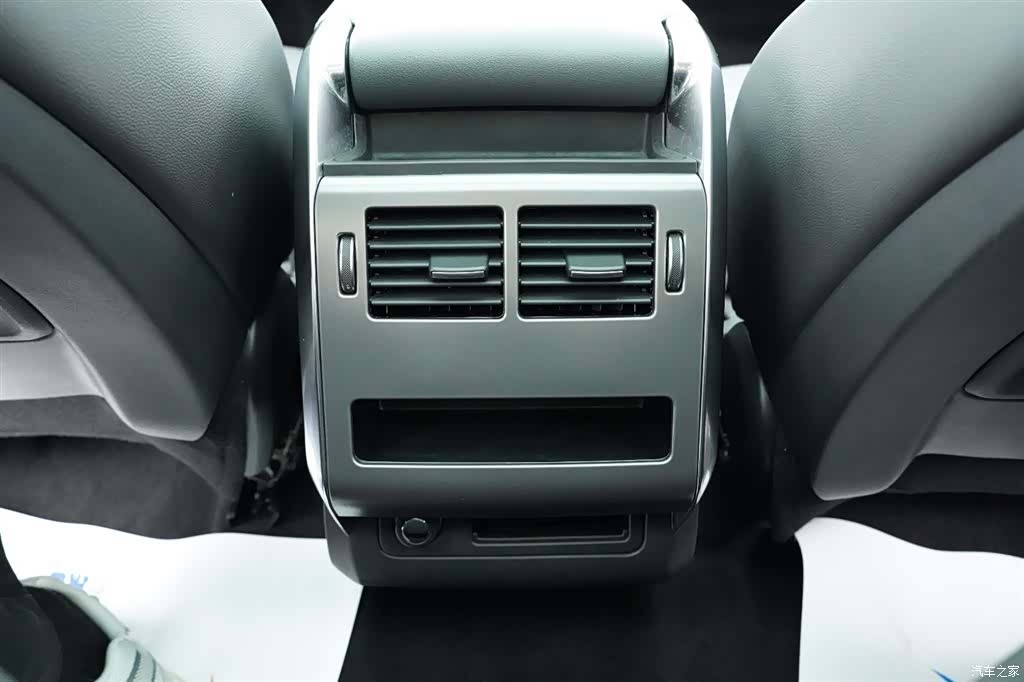 Land Rover Range Rover, 2015 15