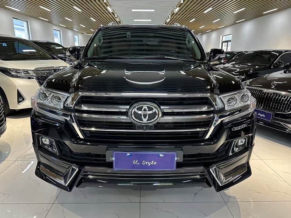 Toyota Land Cruiser Toyota Land Cruiser