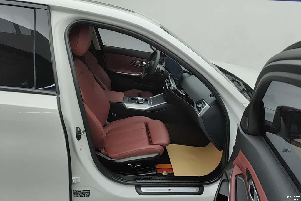 BMW 3 Series, 2024 8