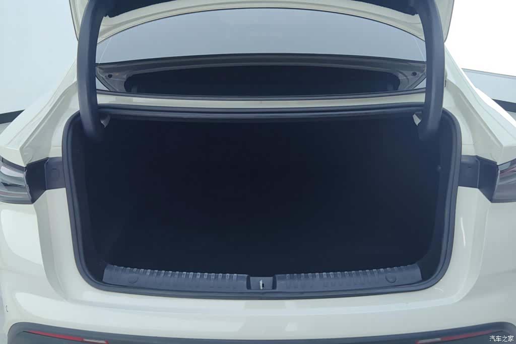 BYD Seal, 2024 4