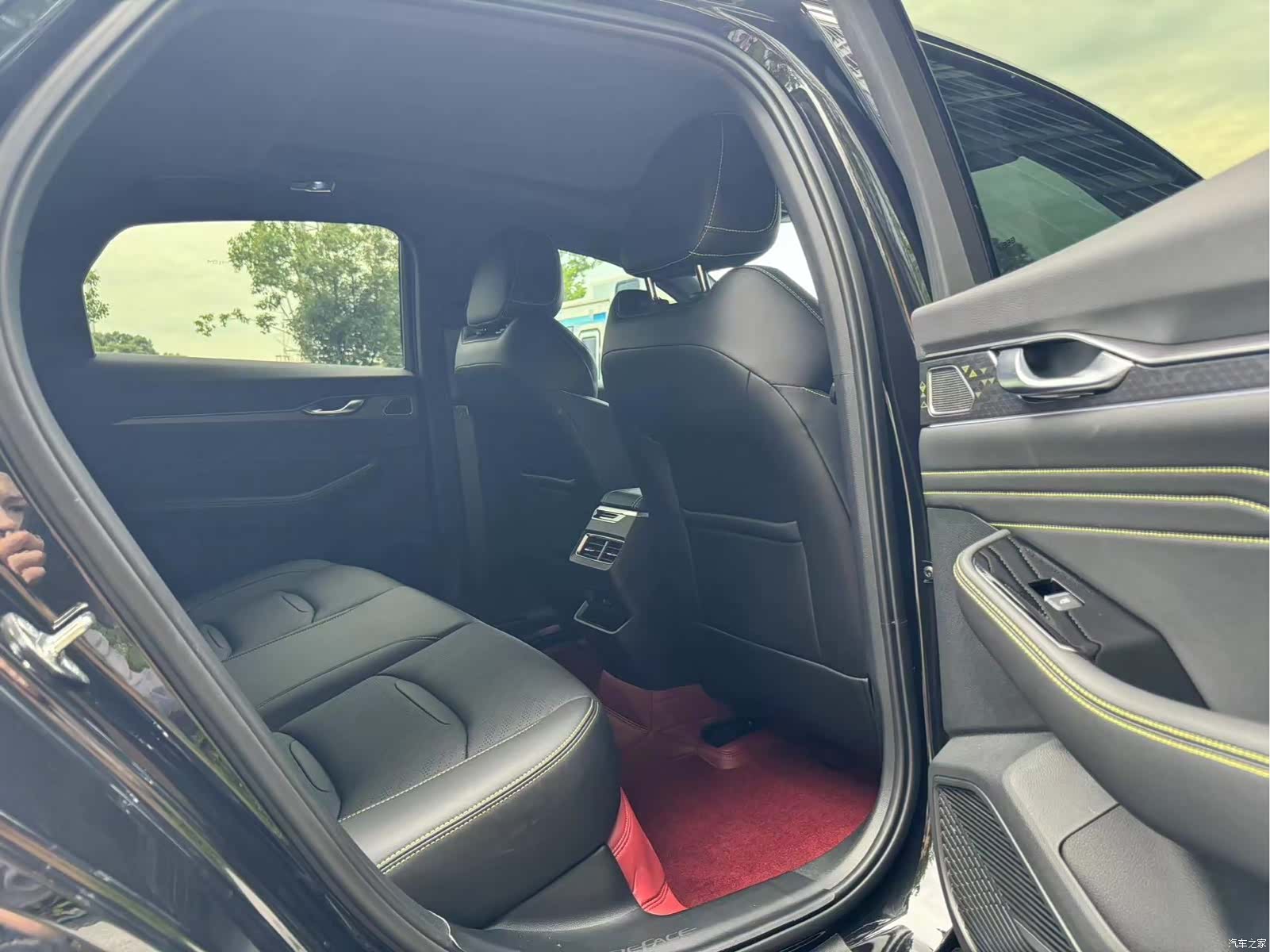 Geely Preface, 2024 9