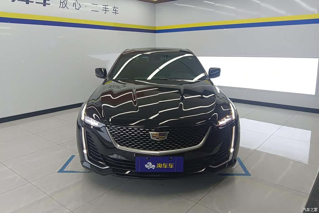 Cadillac CT5, 2023 2