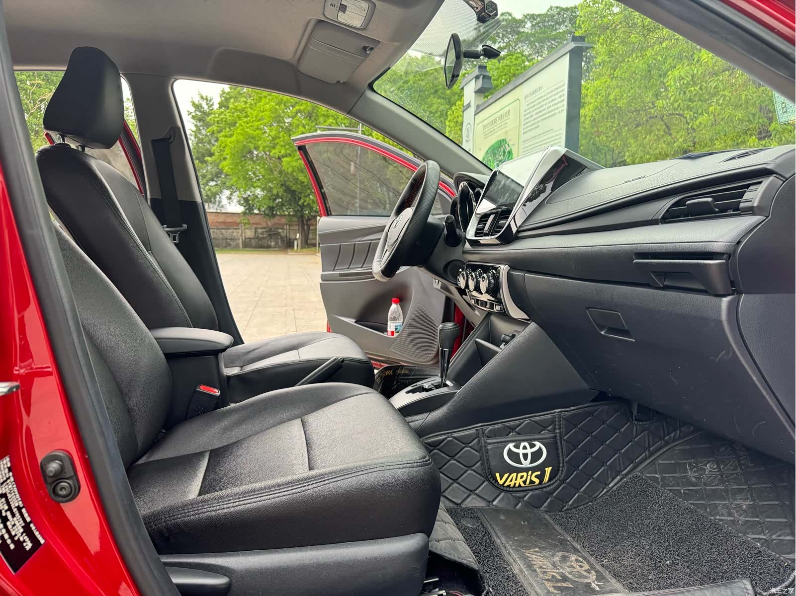 Toyota YARiS L, 2020 12