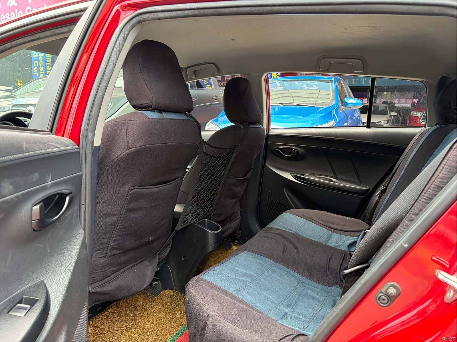 Toyota YARiS L, 2019 7