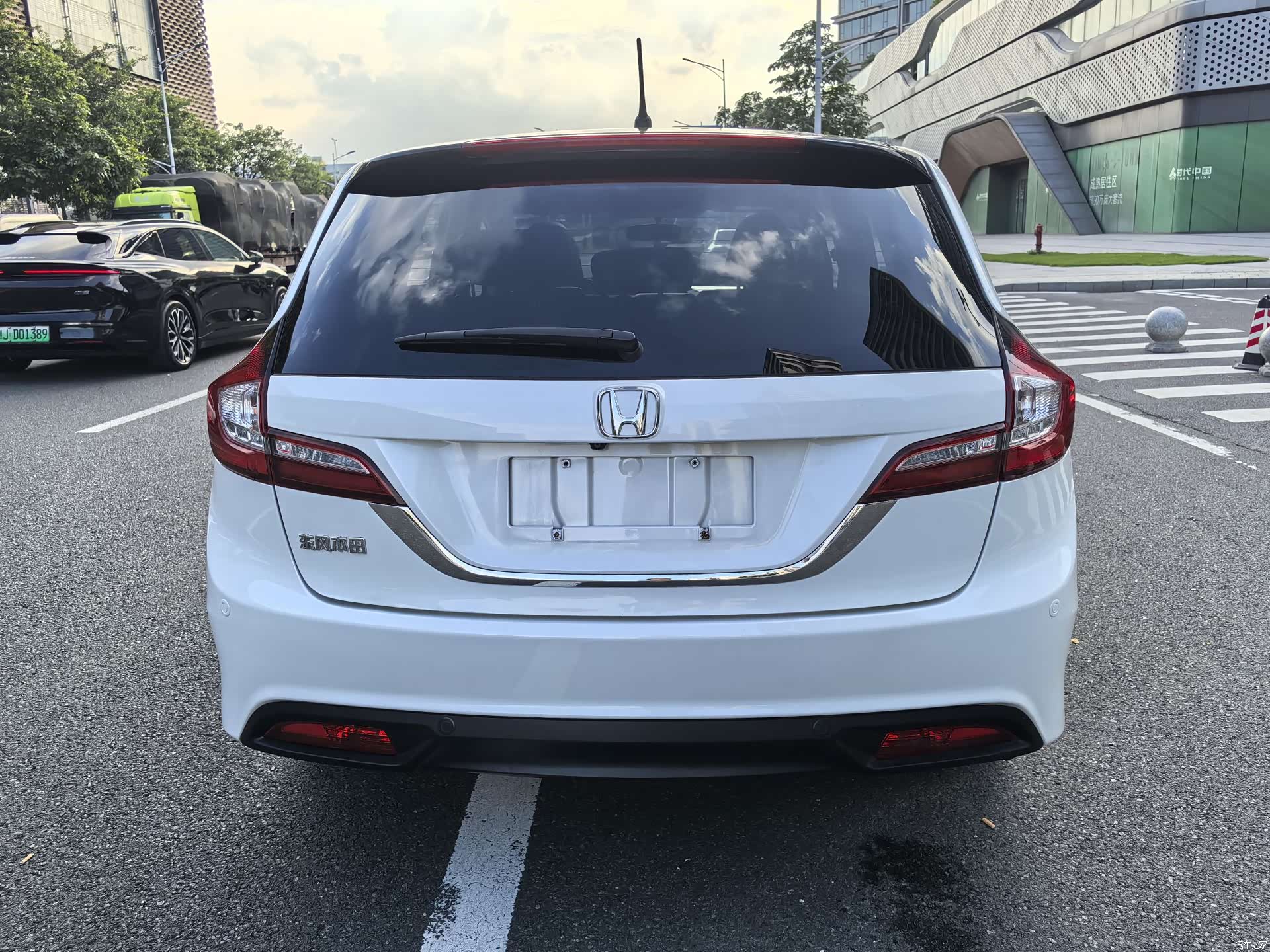 Honda Jade, 2016 все фото