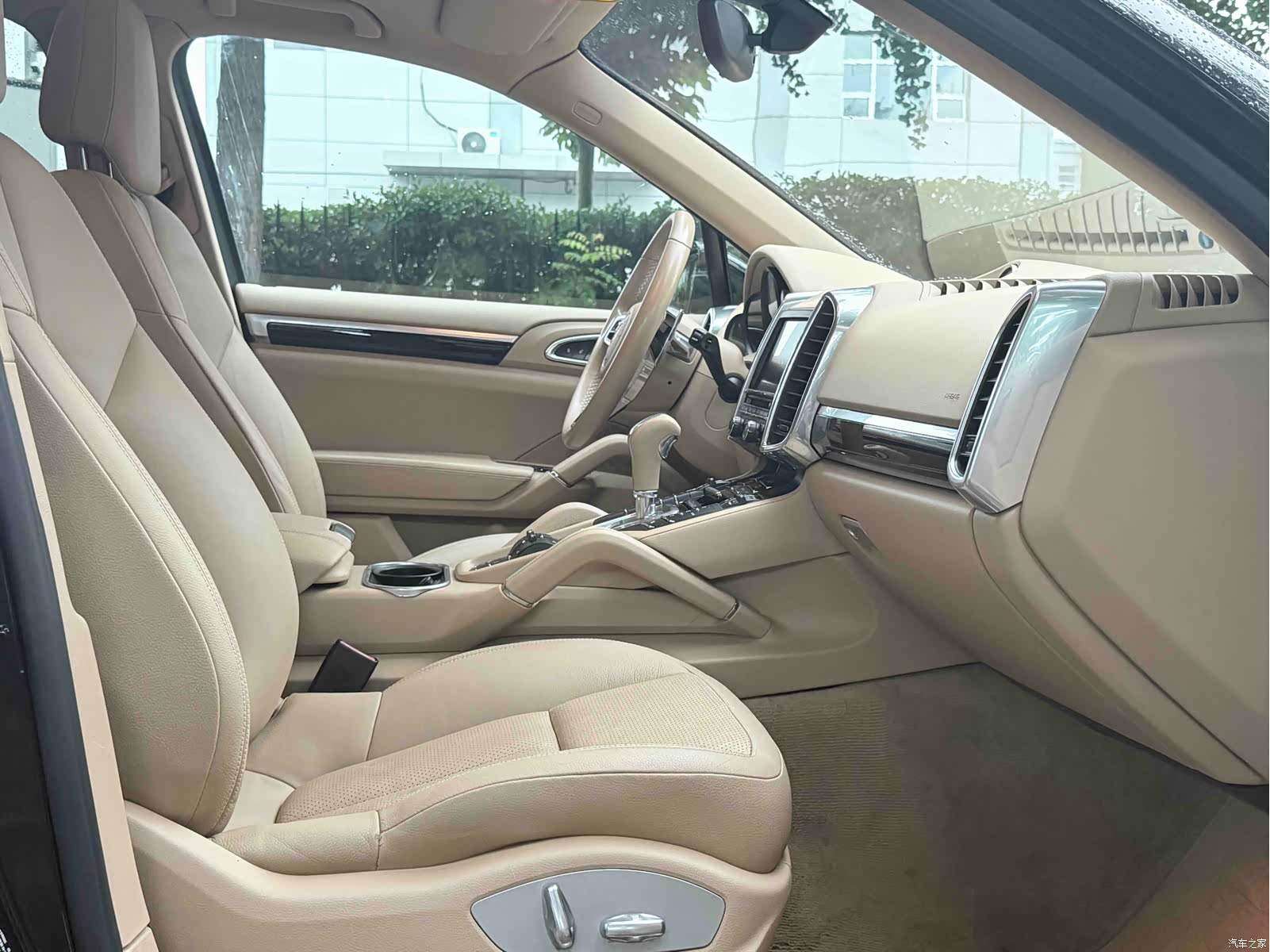 Porsche Cayenne, 2015 14