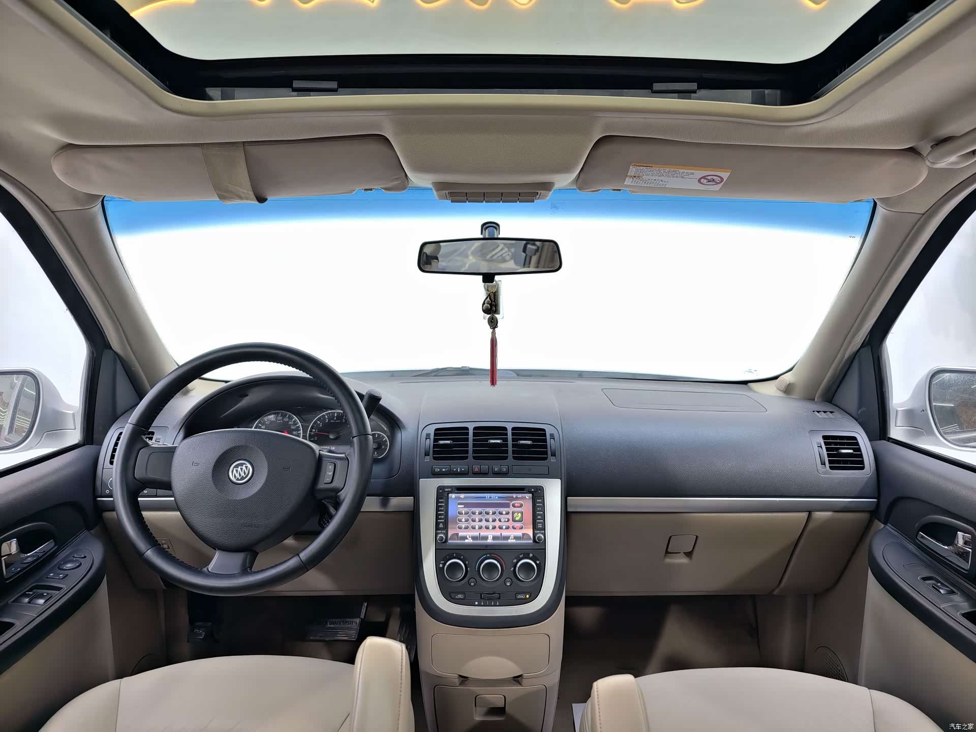 Buick GL8, 2014 19