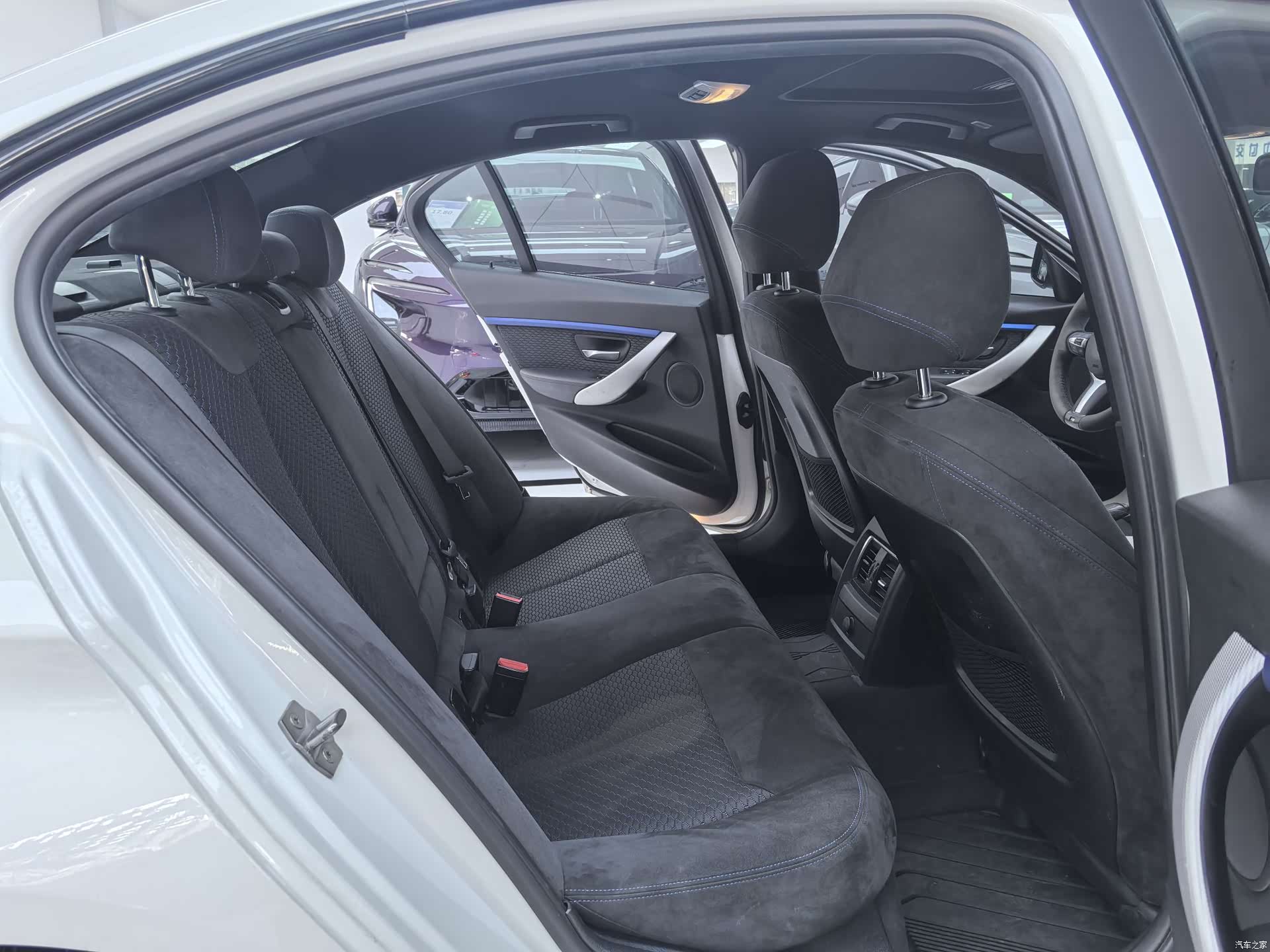 BMW 3 Series, 2018 12