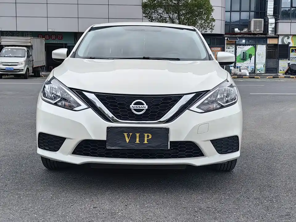 Nissan Xuan Yi