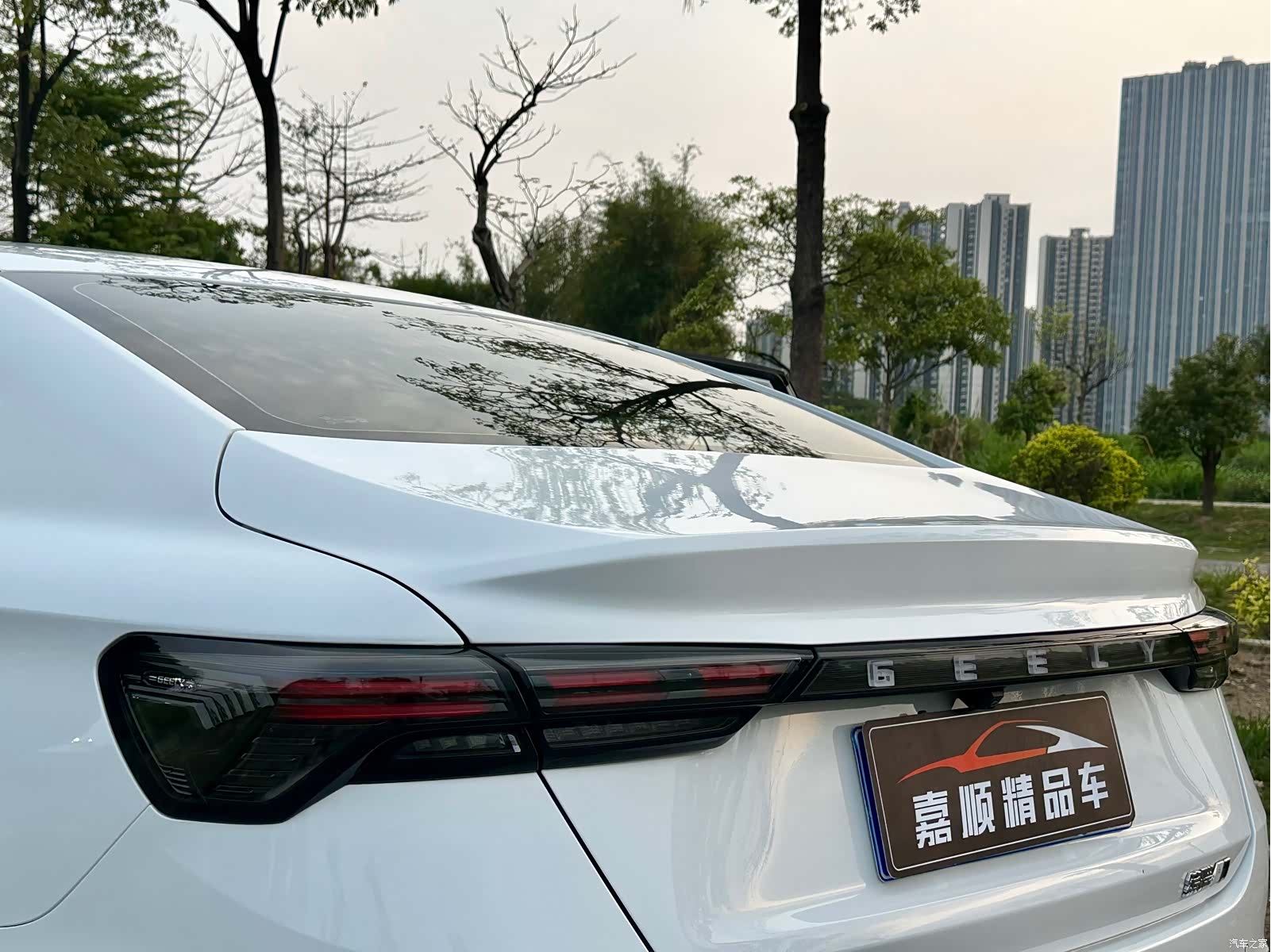 Geely Binray, 2023 16