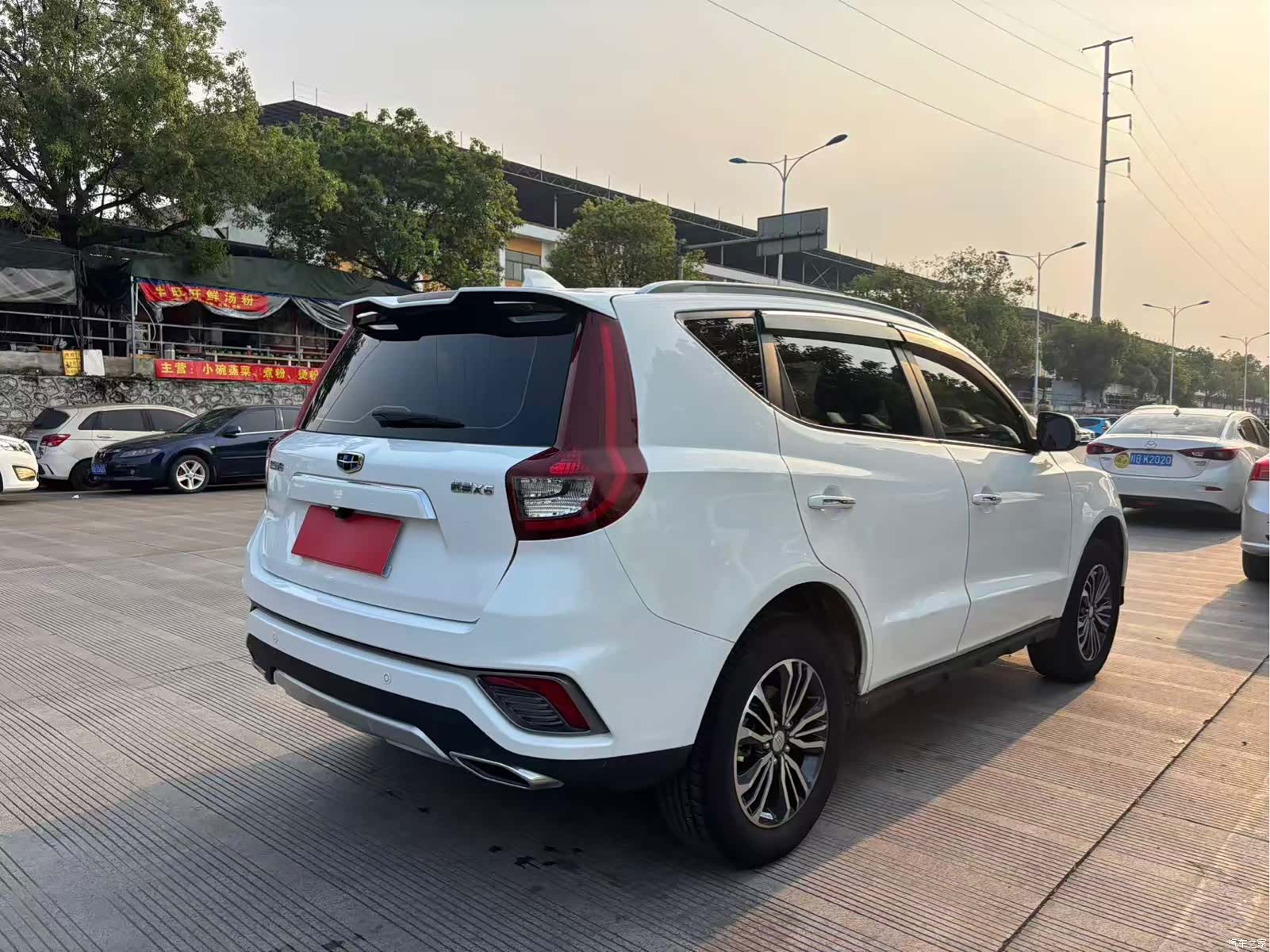 Geely X6, 2019 7