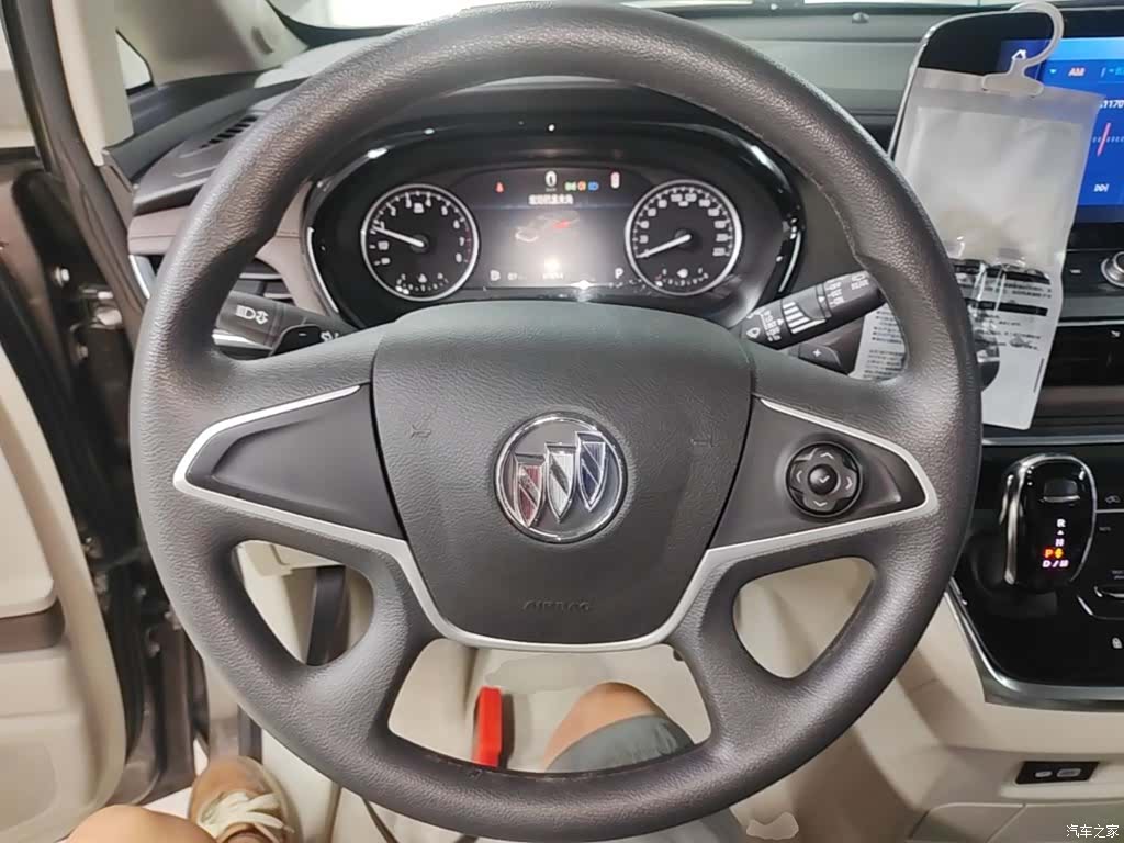 Buick GL8, 2023 11