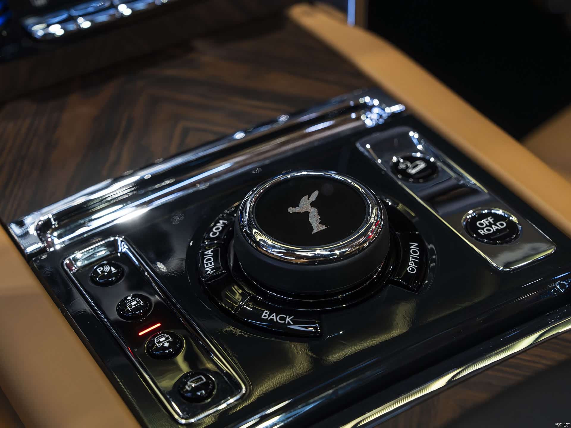 Rolls-Royce Cullinan, 2019 21