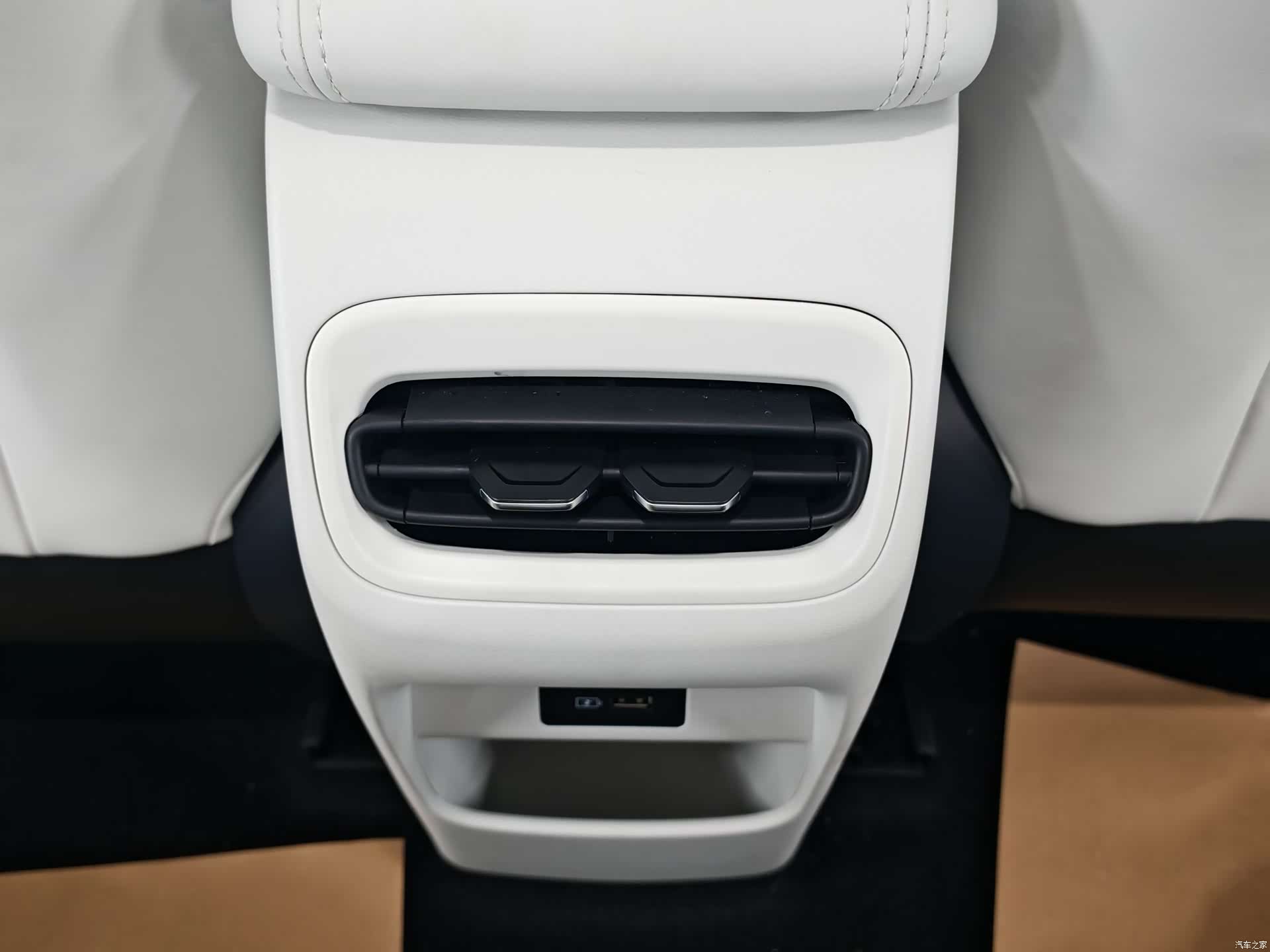 Geely Xingyuan, 2025 9
