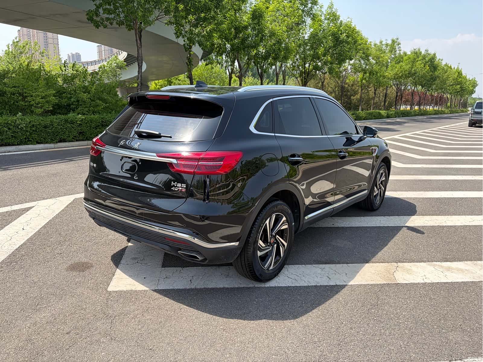 Hongqi HS5, 2023 9