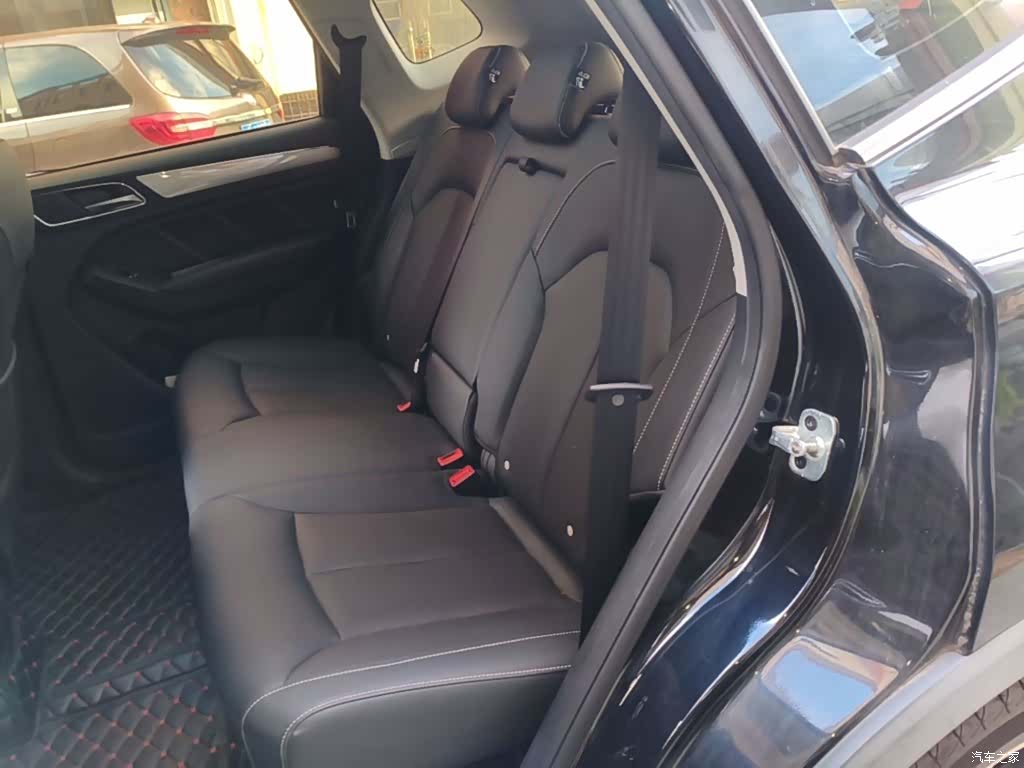 Roewe RX5, 2019 17