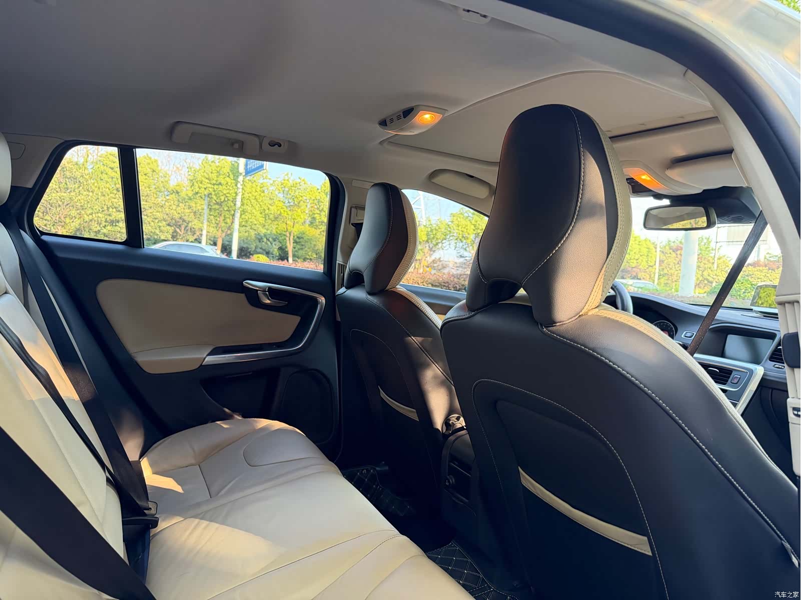 Volvo V60, 2013 12