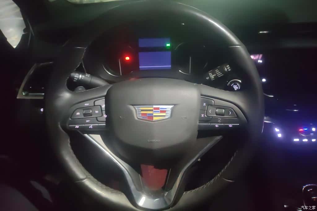 Cadillac XT6, 2022 15