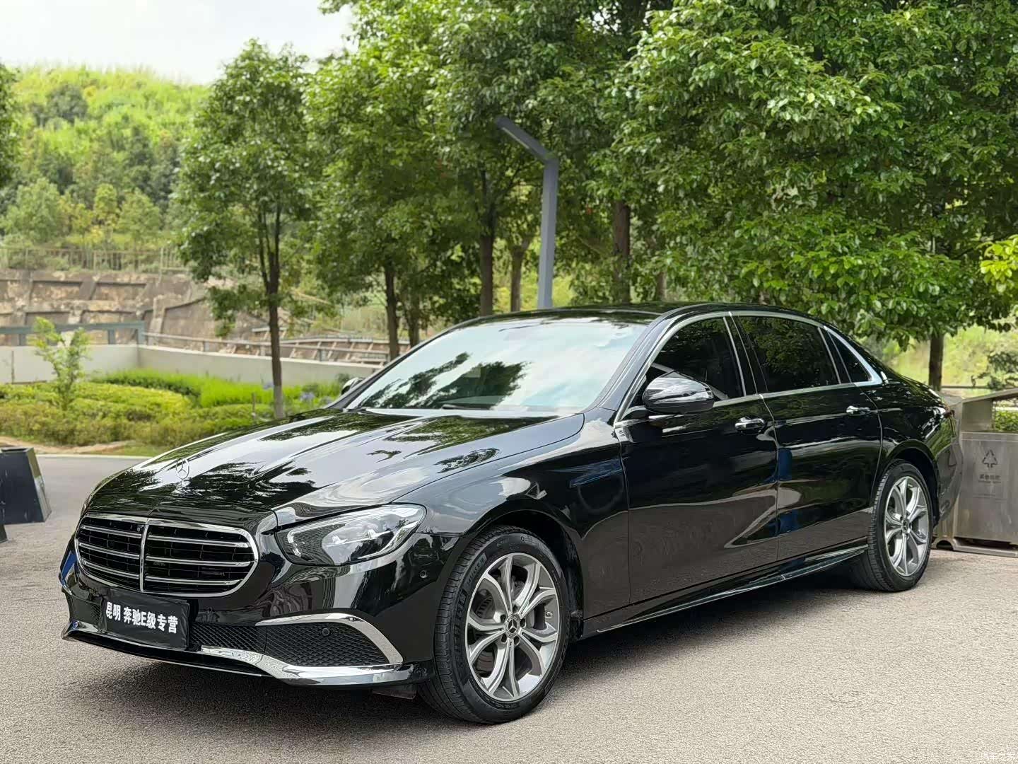 Mercedes-Benz E-Class, 2021 1