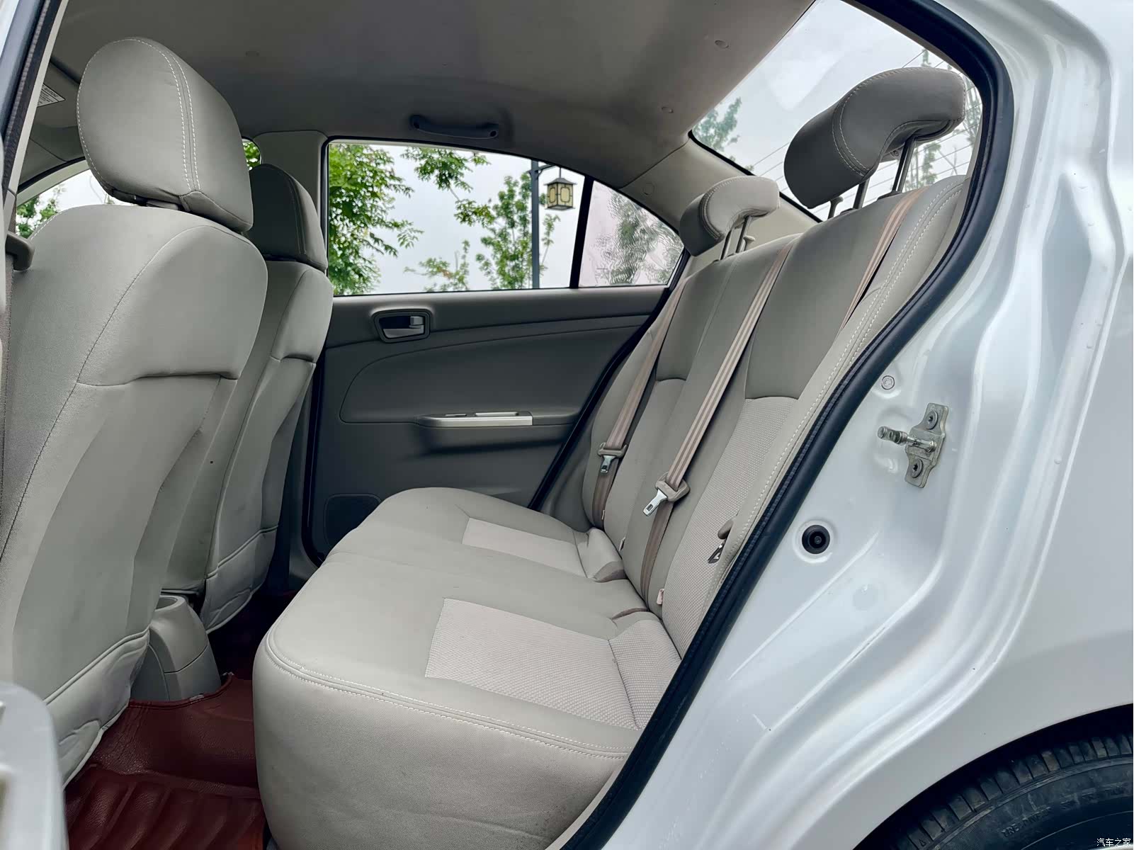 Changan V3, 2016 17