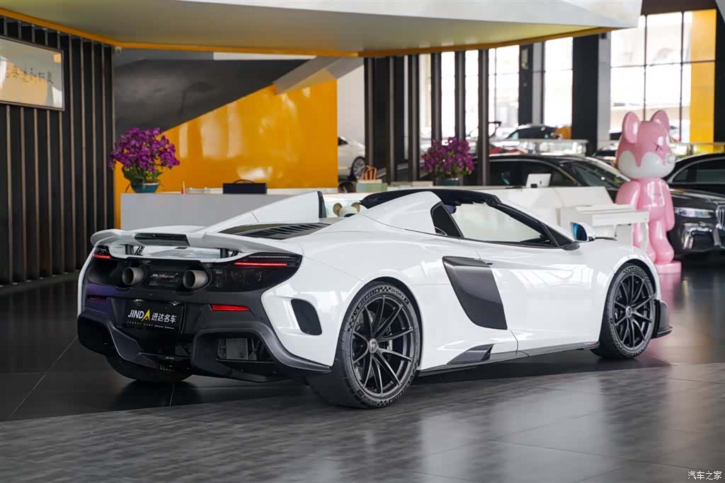 McLaren 675LT, 2017 29