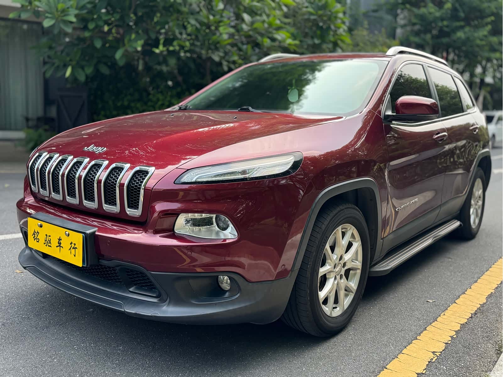 Jeep Cherokee, 2016 1