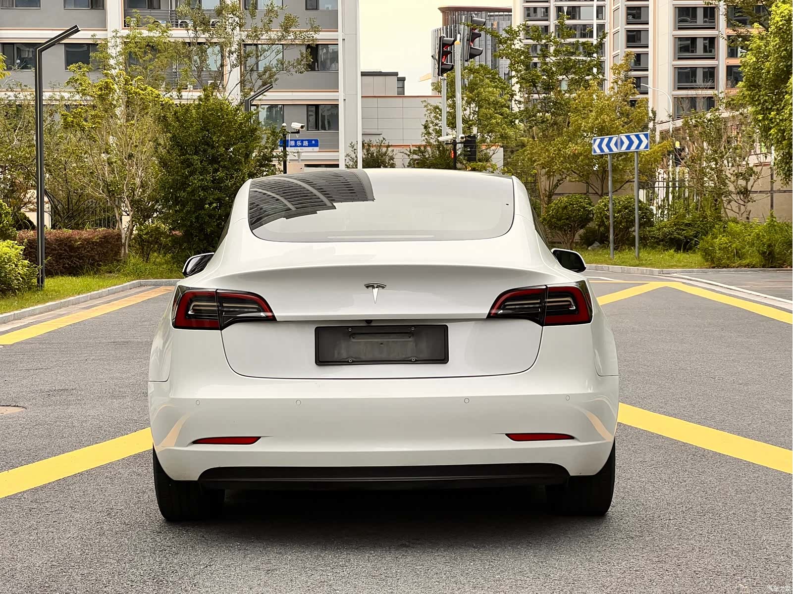 Tesla Model 3, 2021 14
