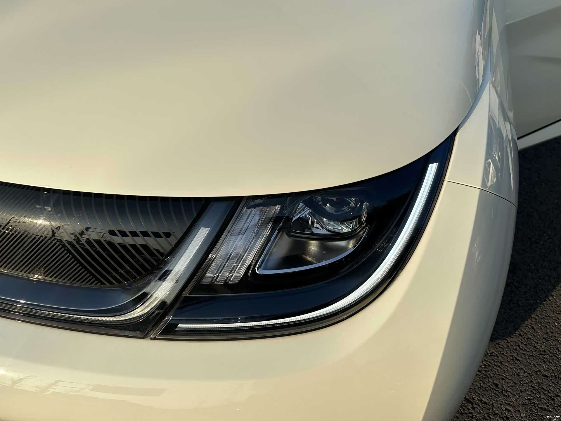 BYD Dolphin, 2023 14