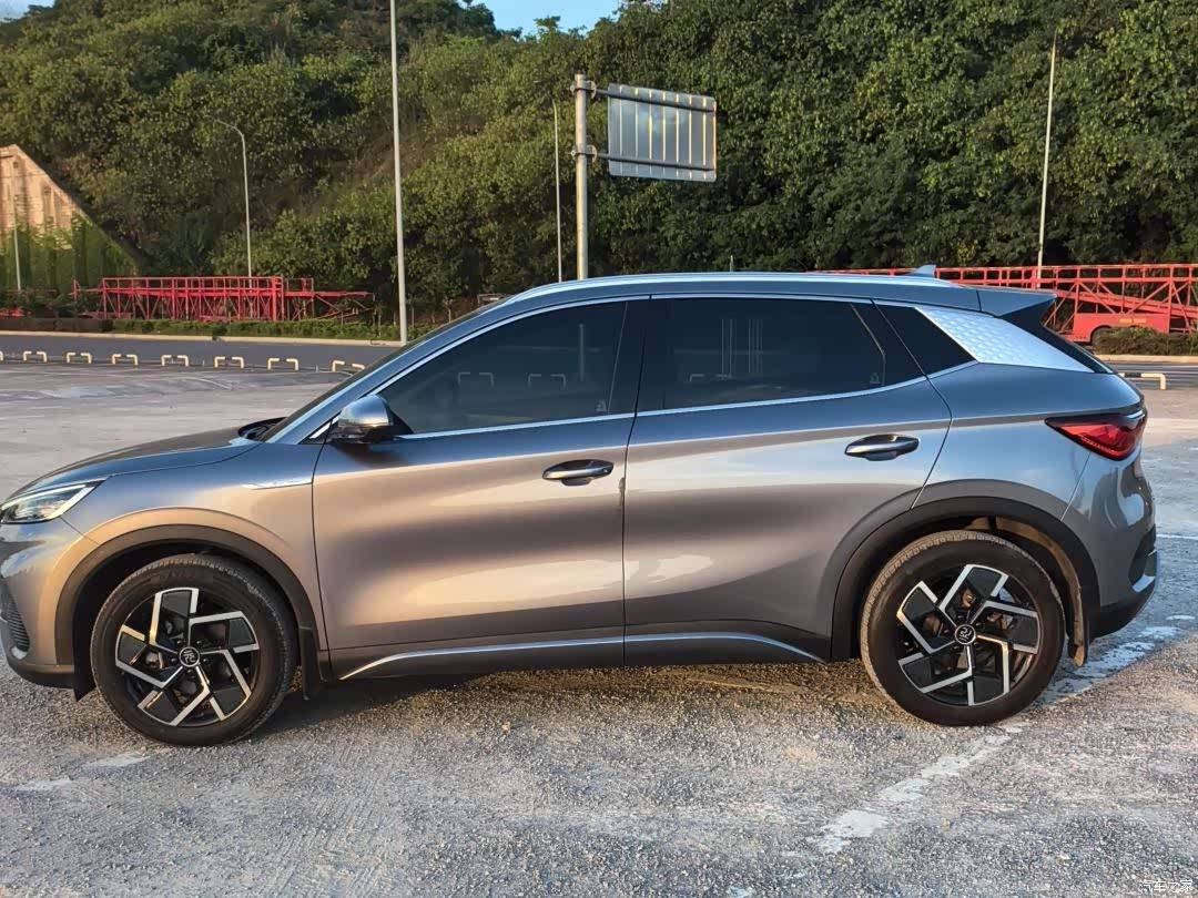 BYD Yuan, 2022 3