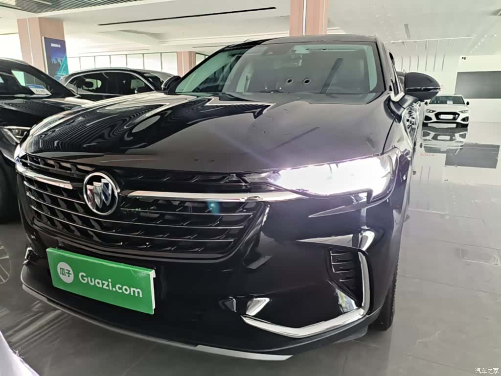 Buick Envision Plus, 2022 3