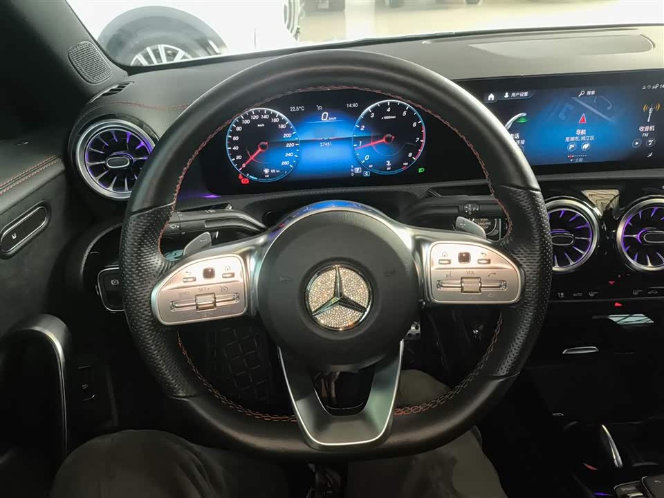 Mercedes-Benz CLA